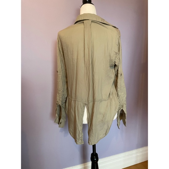 Anthropologie CLOTH AND STONE Button Down blouse - Picture 4 of 4